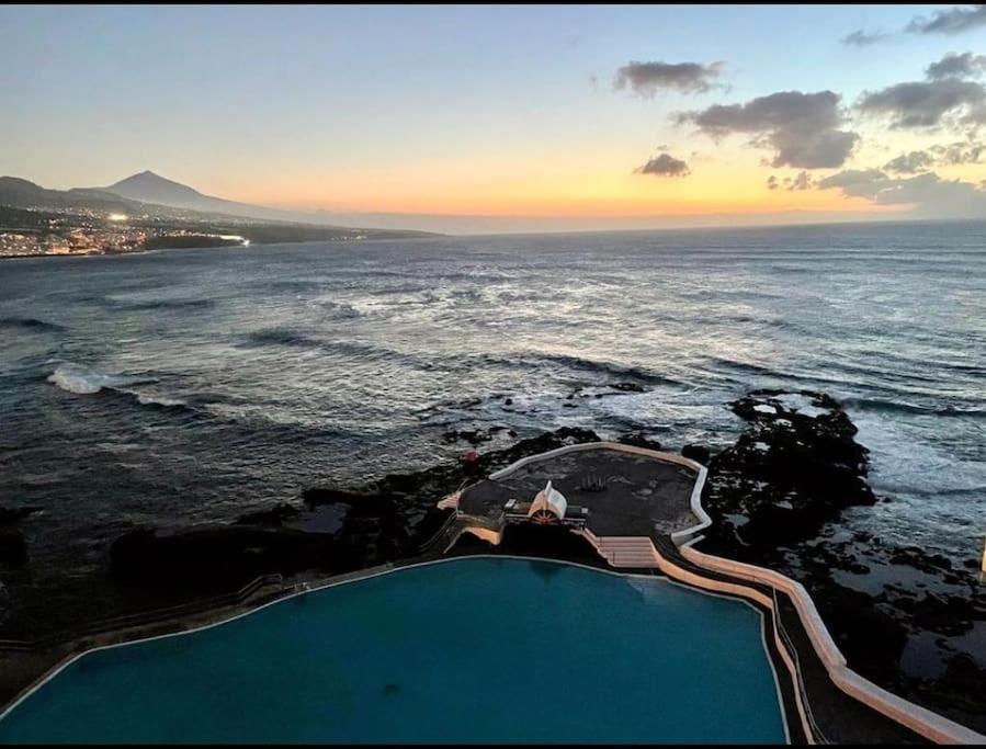 Altagay, apartamento frente al mar, vistas a El Teide Punta Del Hidalgo Exterior foto