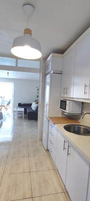 Altagay, apartamento frente al mar, vistas a El Teide Punta Del Hidalgo Exterior foto